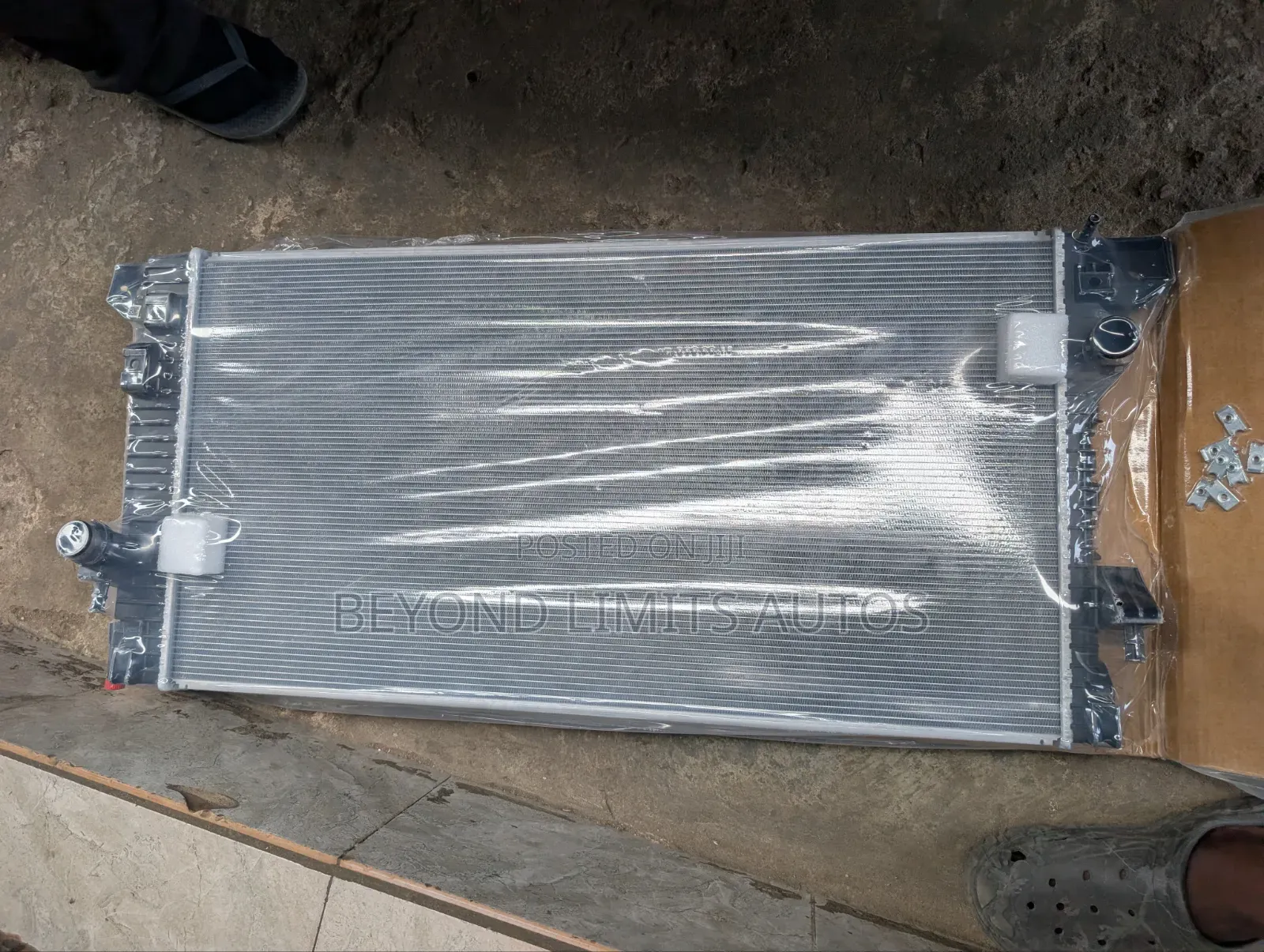 Ford F-150 F159 2012,2013,2014,2015,2016,2017,2018,2019 Radiator