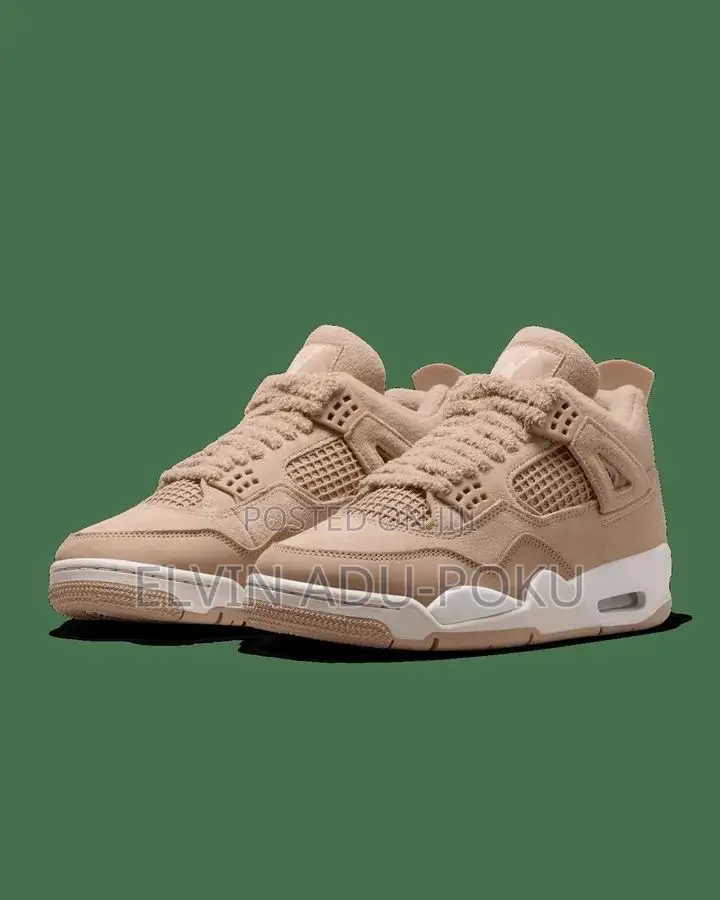 Nike Jordan 4 Retro ‘ Beige Cozy Girl ‘ Sneakers