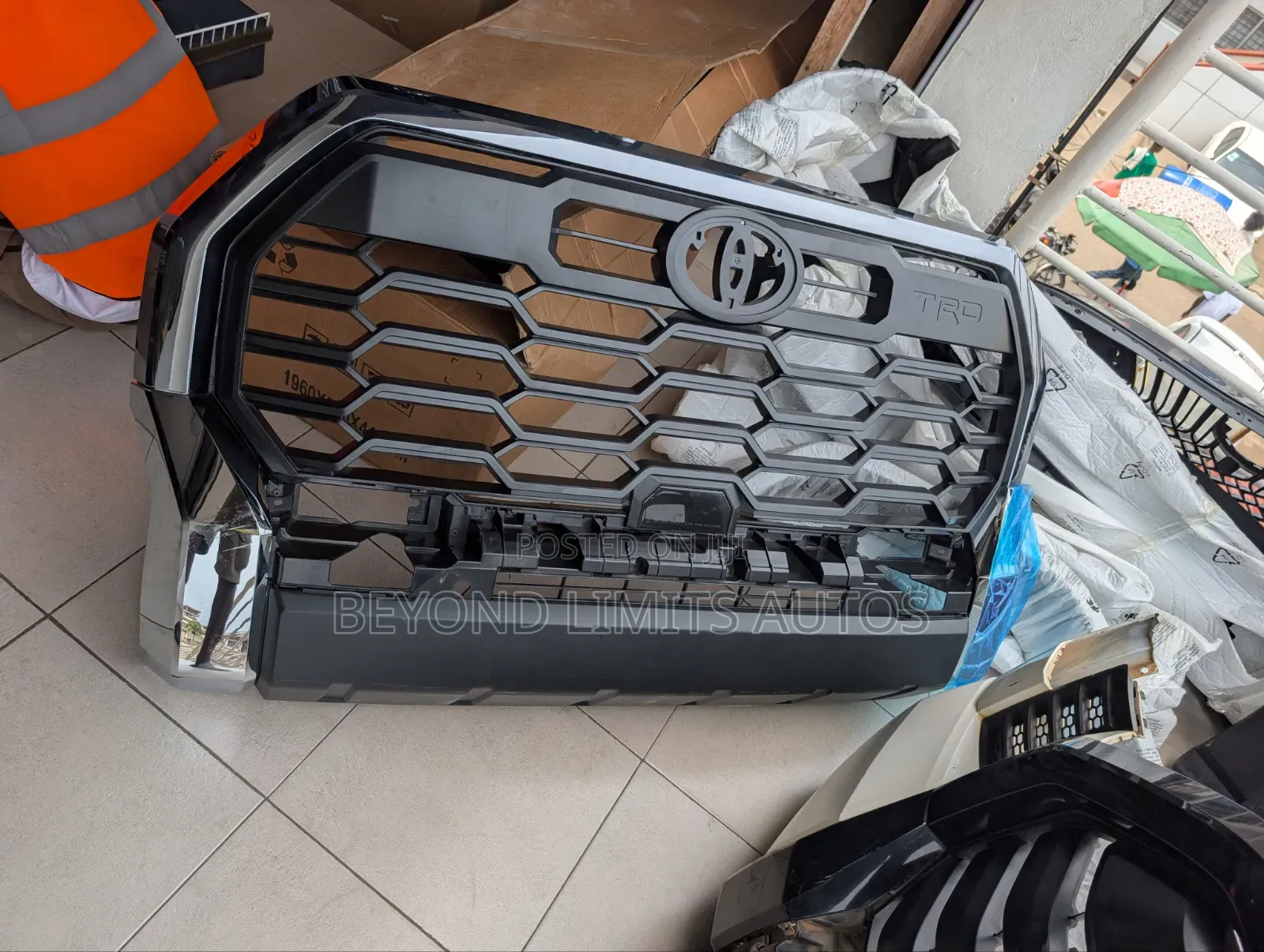 Toyota Tundra 2023,2024,2025 Complete Front Bumper Grille