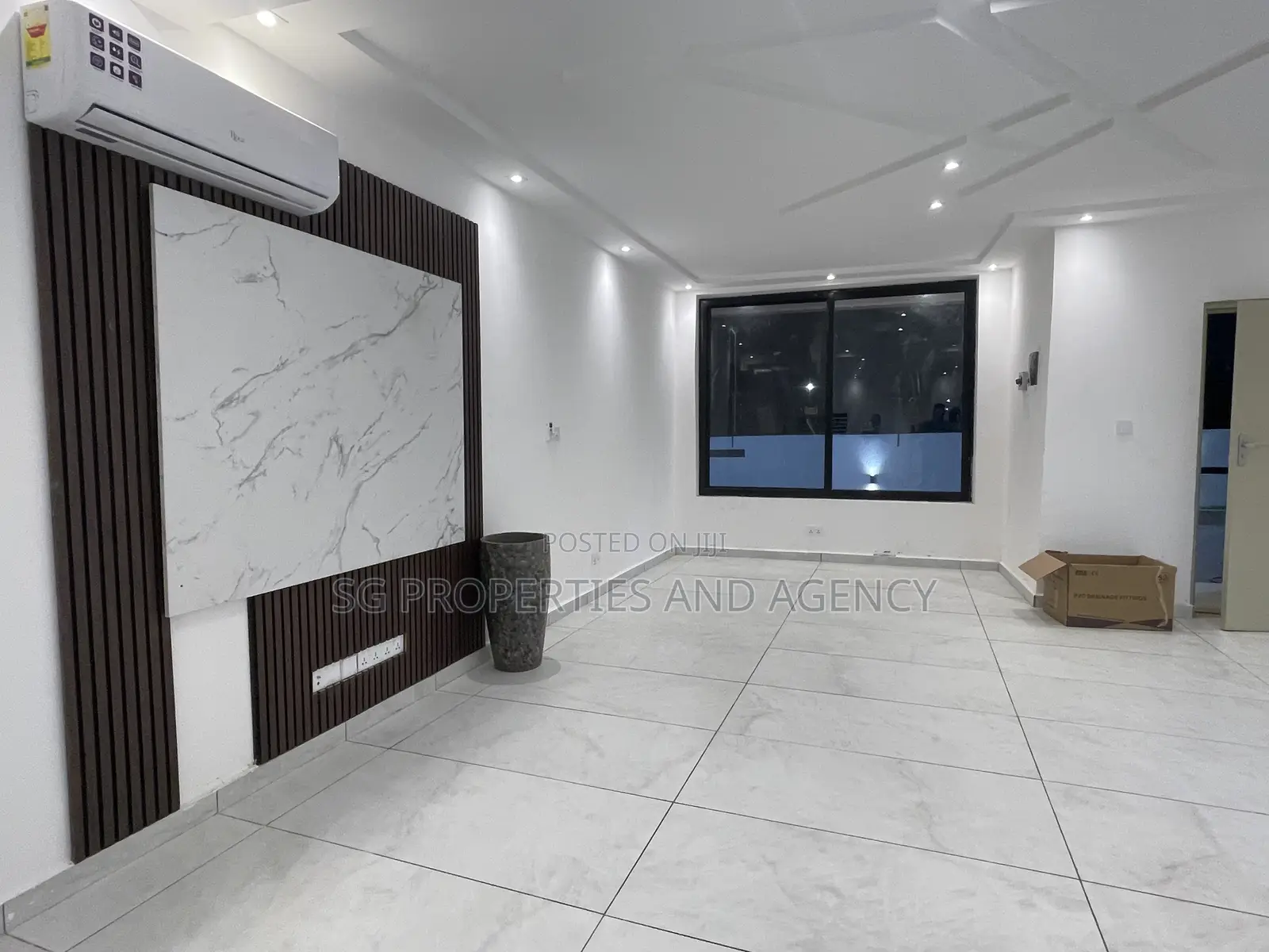 2bdrm Townhouse / Terrace in Lashibi, Sakumono for rent