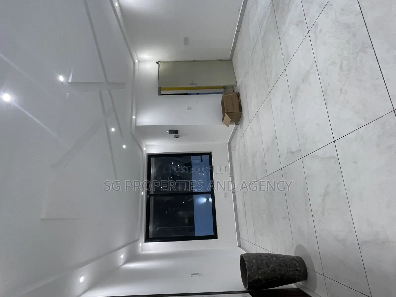 2bdrm Townhouse / Terrace in Lashibi, Sakumono for rent