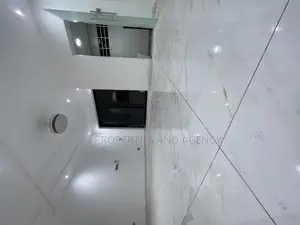 2bdrm Townhouse / Terrace in Lashibi, Sakumono for rent