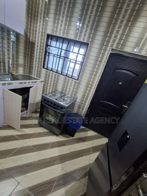 Furnished 2bdrm Apartment in Ashomang Estate, Pure Water for rent