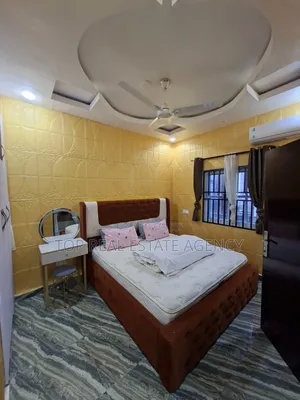 Furnished 2bdrm Apartment in Ashomang Estate, Pure Water for rent