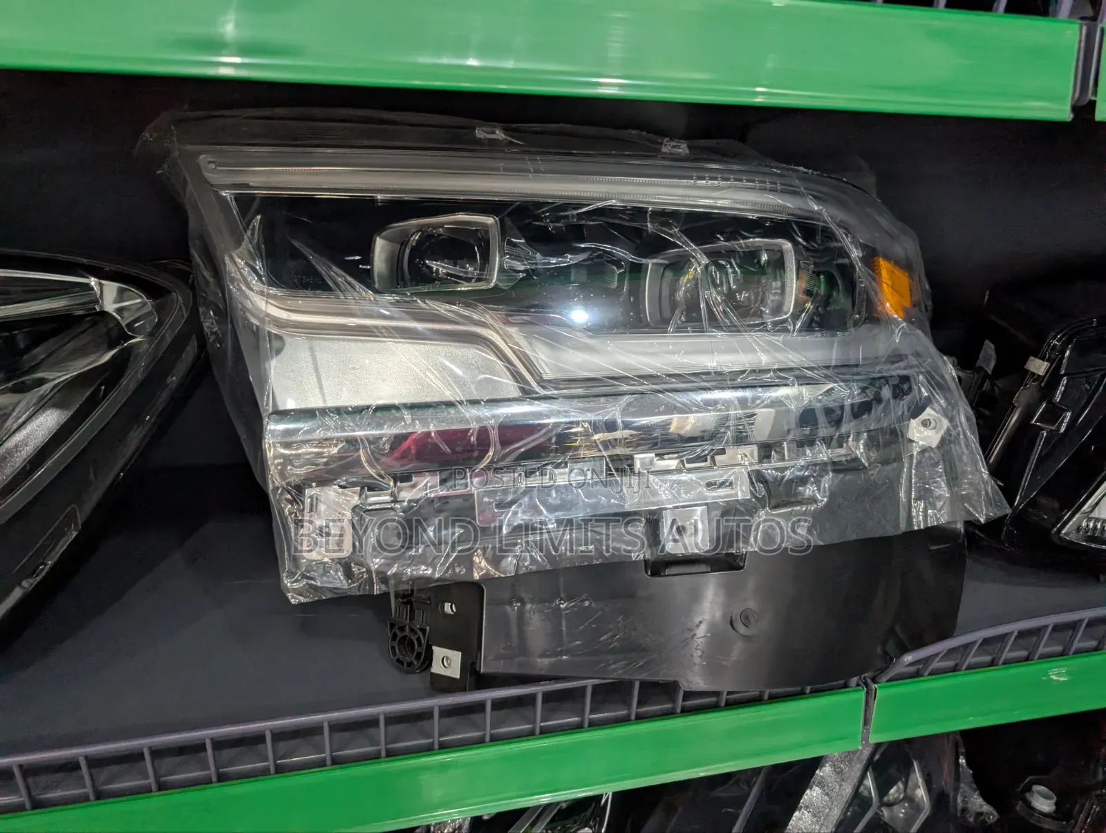Dodge Ram TRX 2020,2021,2022,2023,2024 Headlight
