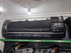 Range Rover Vogue L405 2017,2018,2019,2020,2021,2022 Front Bumper