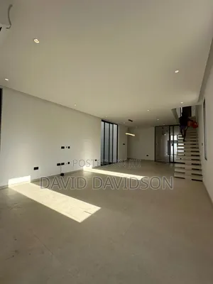 4bdrm House in 4 Bedroom House, Tema Metropolitan for sale