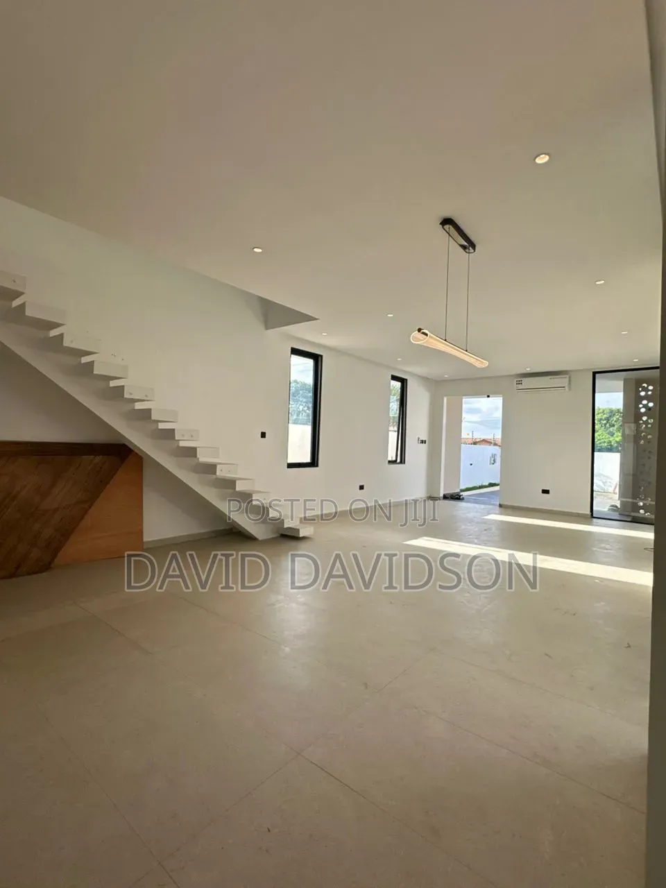 4bdrm House in 4 Bedroom House, Tema Metropolitan for sale