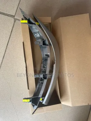 Toyota Corolla 2011,2012,2013 Ac Vent Moulding