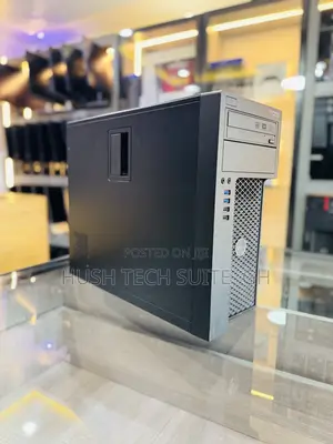 Desktop Computer Dell Precision 3000 16GB Intel Core i7 SSD 256GB