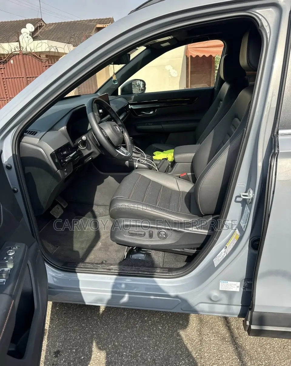 Honda CR-V 2025 Gray