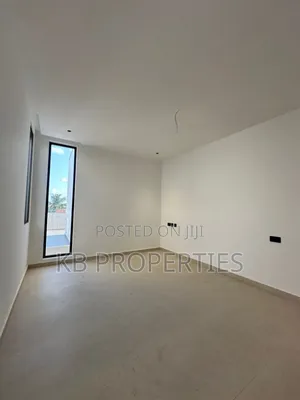 4bdrm Duplex in Kb Properties, American House for sale