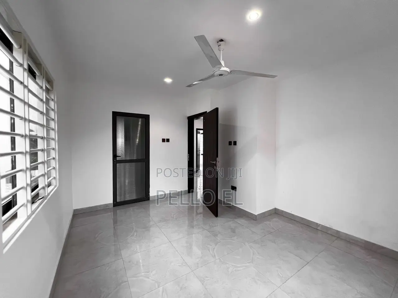 4bdrm House in Housing Down for sale