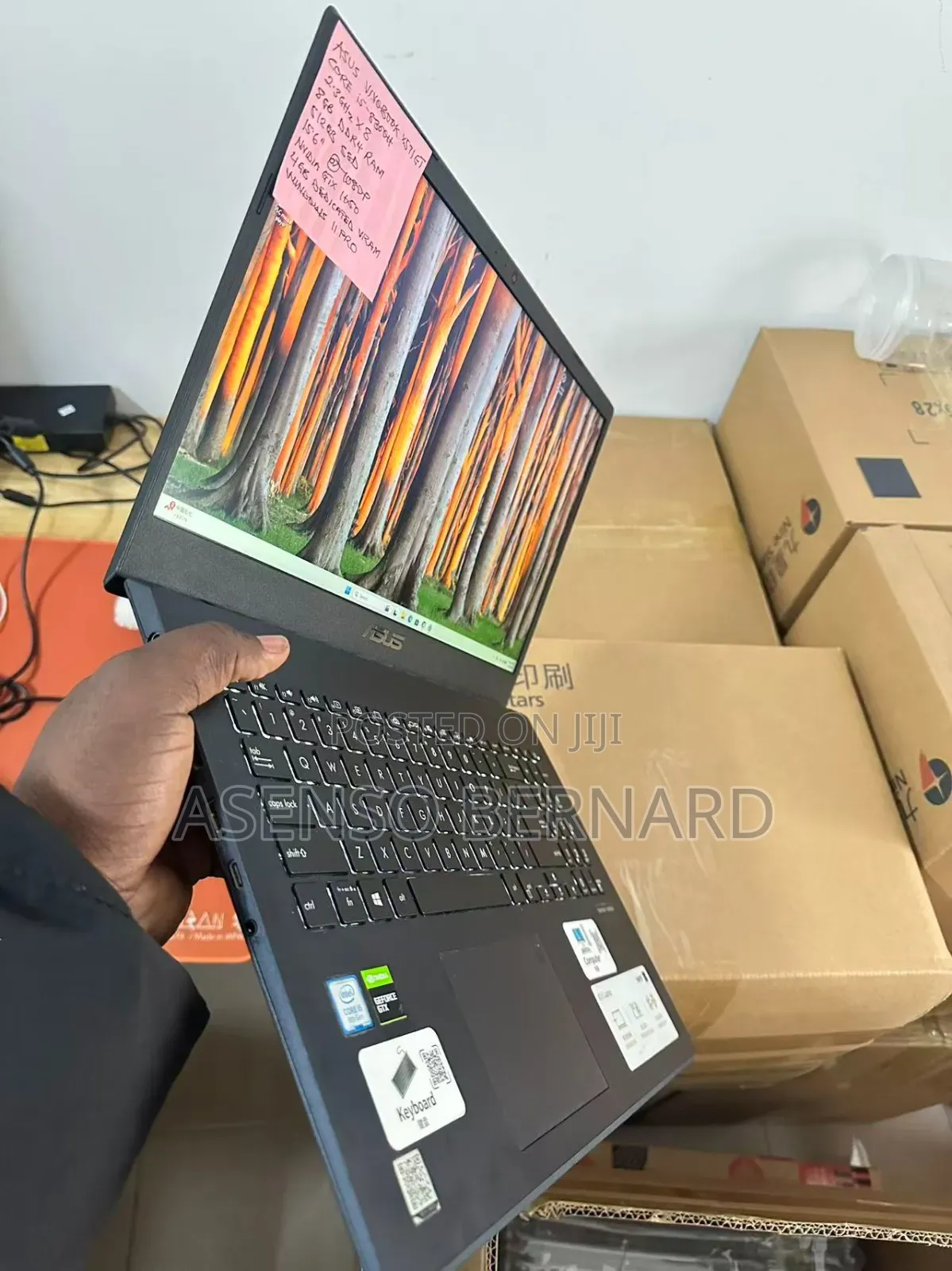 Laptop Asus VivoBook 15 X540NA 8GB Intel Core i5 SSD 512GB