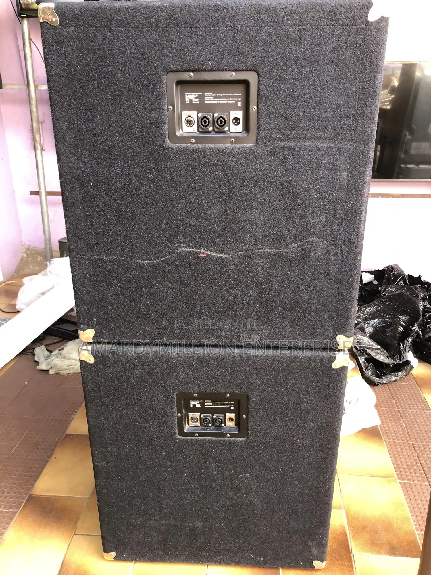Mark Bass (Head) Warwick Speakers(Tail)
