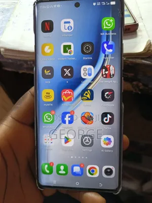 Tecno Camon 40 Pro 4G 256 GB Silver