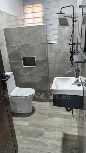 1bdrm Apartment in Asore Junction for rent