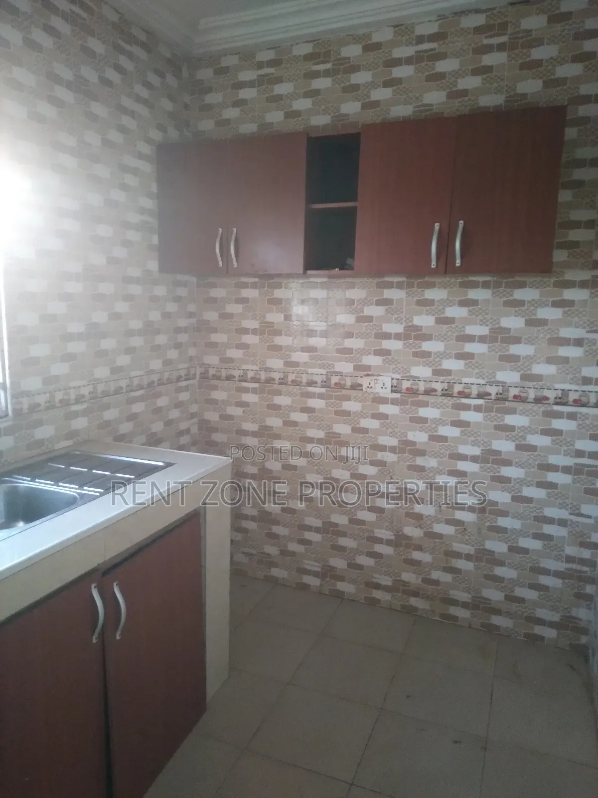 2bdrm Apartment in Pokuase for rent