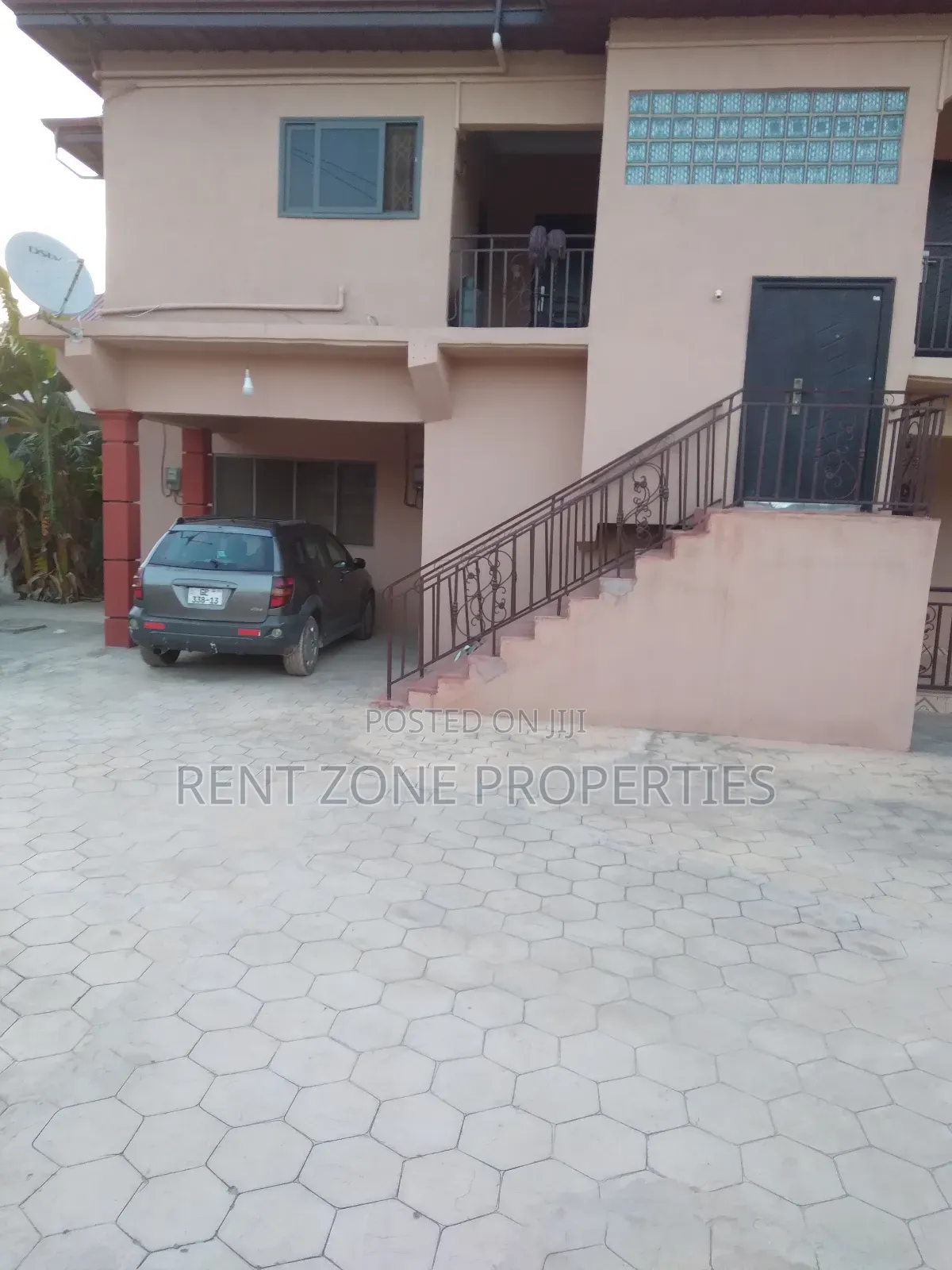 2bdrm Apartment in Ablekuma for rent