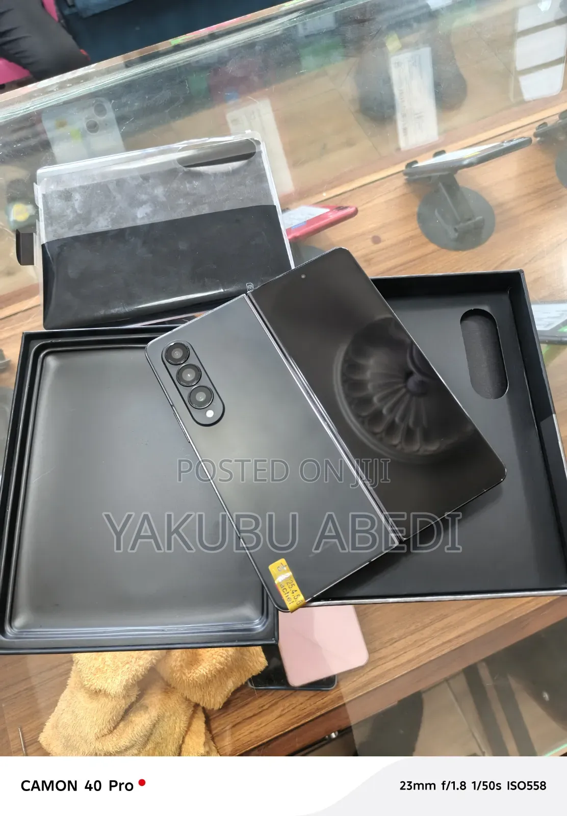New Samsung Galaxy Z Fold3 5G 256 GB Gray