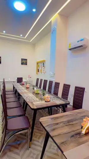 Dining Table Set (4 High-Back Chairs) + Table Mats – Neat Strong