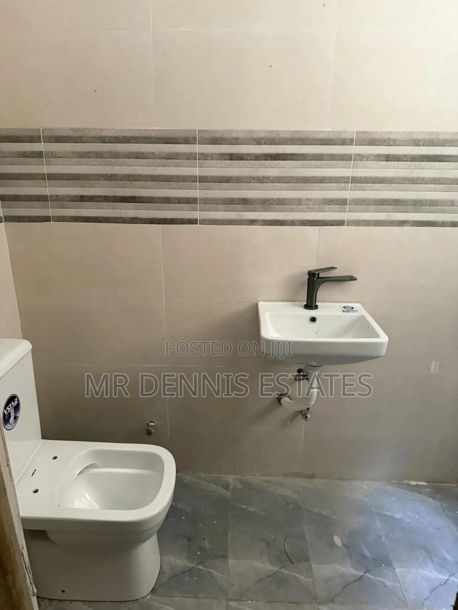 2bdrm Apartment in Westhills Mall for rent