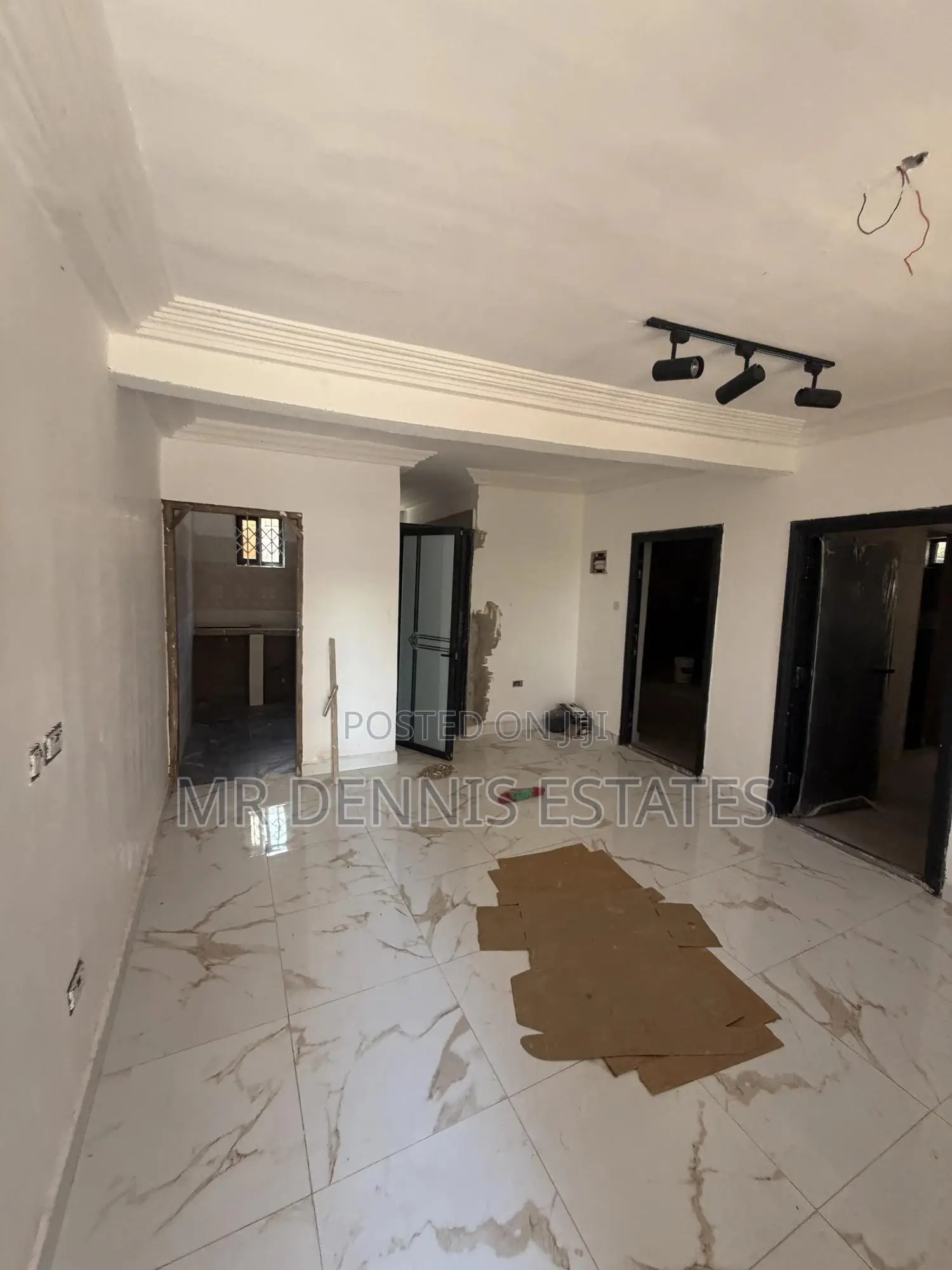 2bdrm Apartment in Westhills Mall for rent
