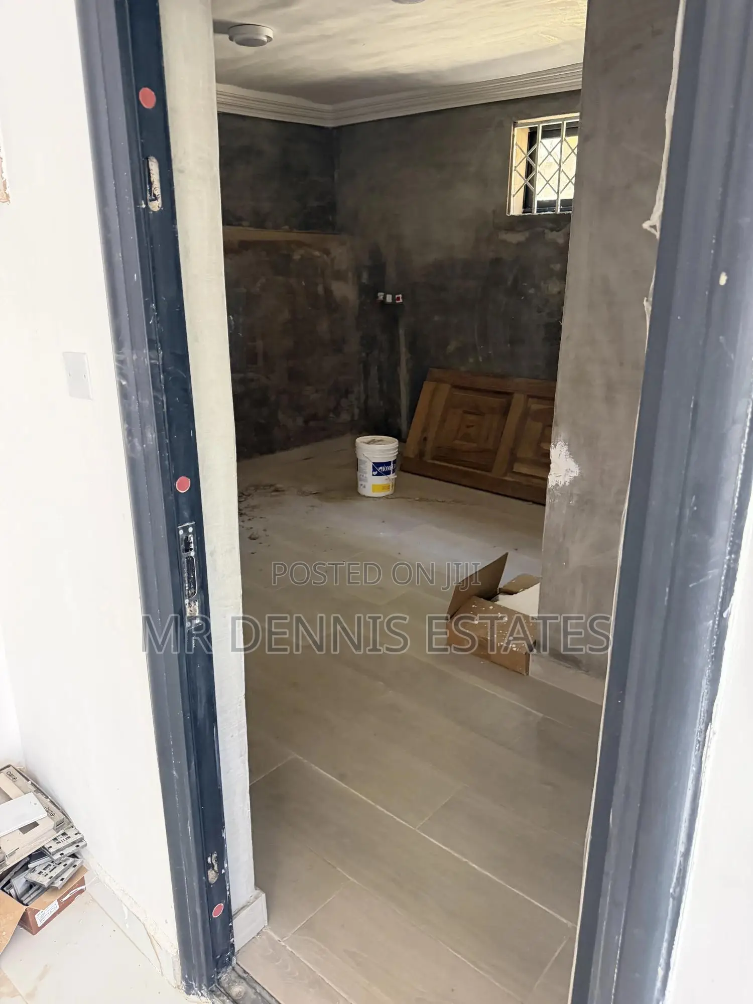 2bdrm Apartment in Westhills Mall for rent