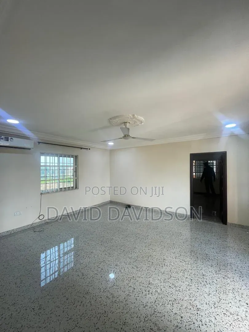 1bdrm Apartment in Newly Built Chamber, Tema Metropolitan for rent