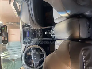 Hyundai Santa Fe Limited FWD 2017 Blue