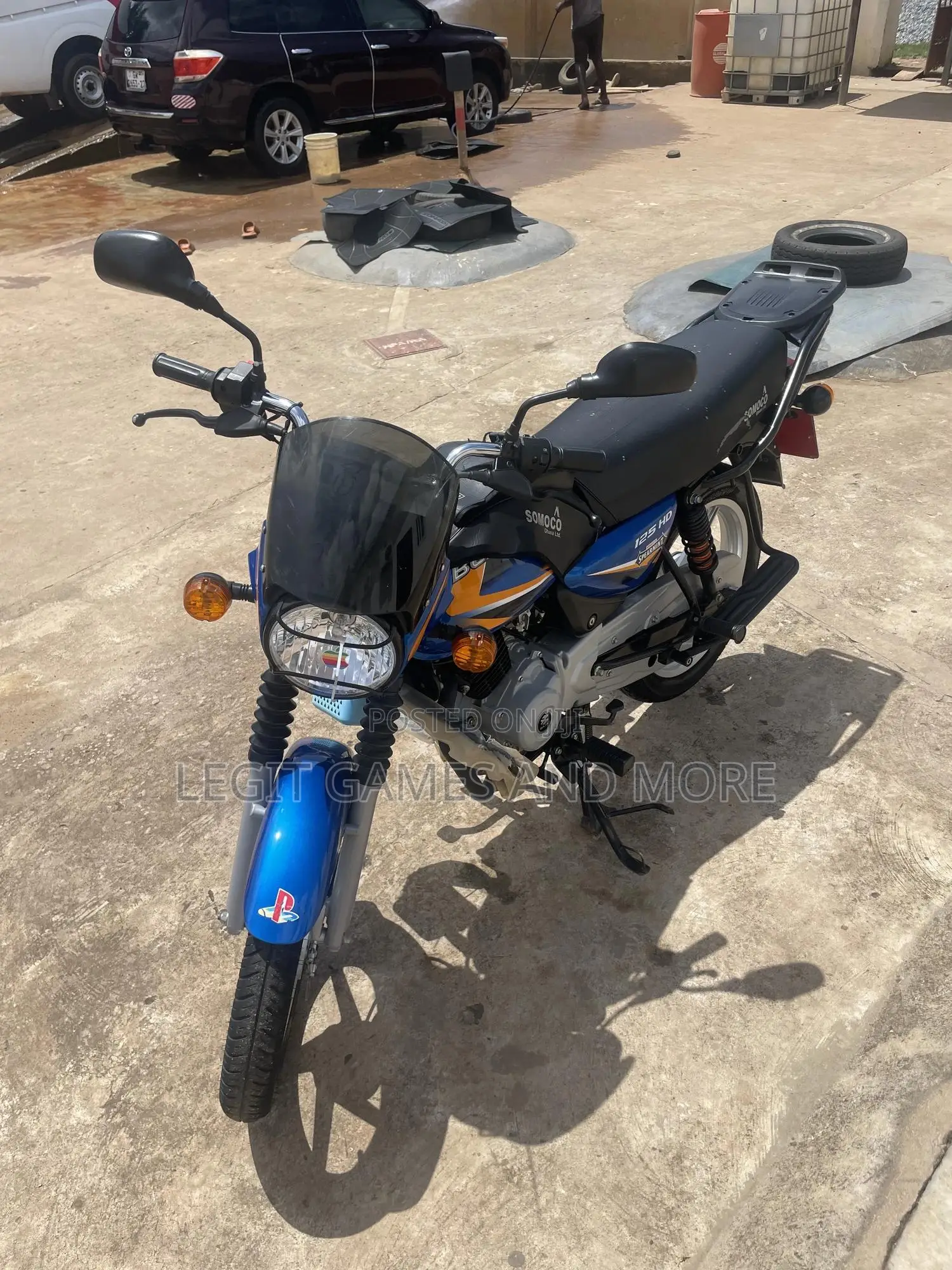 New Bajaj Boxer 125 2025 Blue