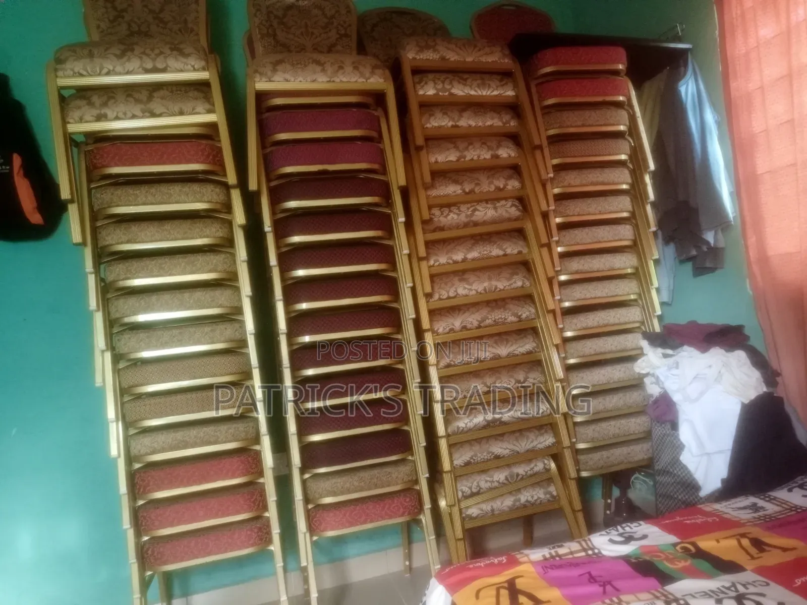 Conference/Auditorium Chairs Available in Bulk Purchase