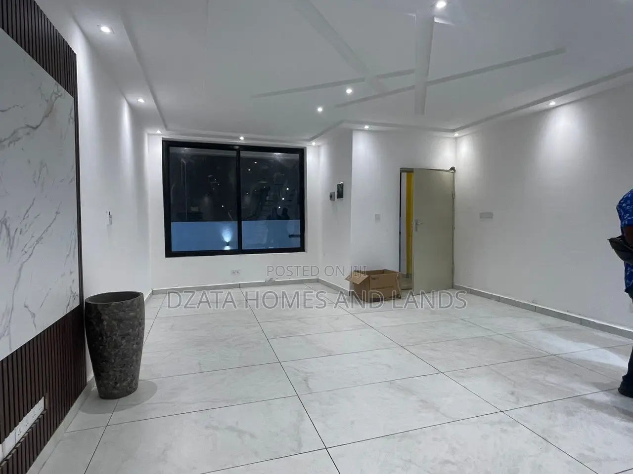 2bdrm Apartment in Lashibi Emerf, Spintex for rent