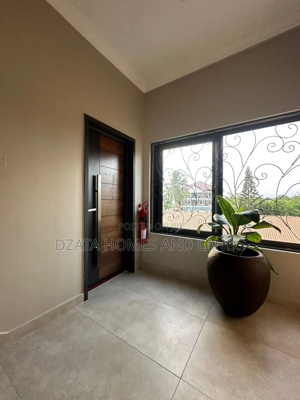 1bdrm Apartment in Sakumono, Spintex for rent