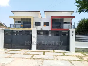 3bdrm Duplex in Hfc Estate, Baatsona Total for rent