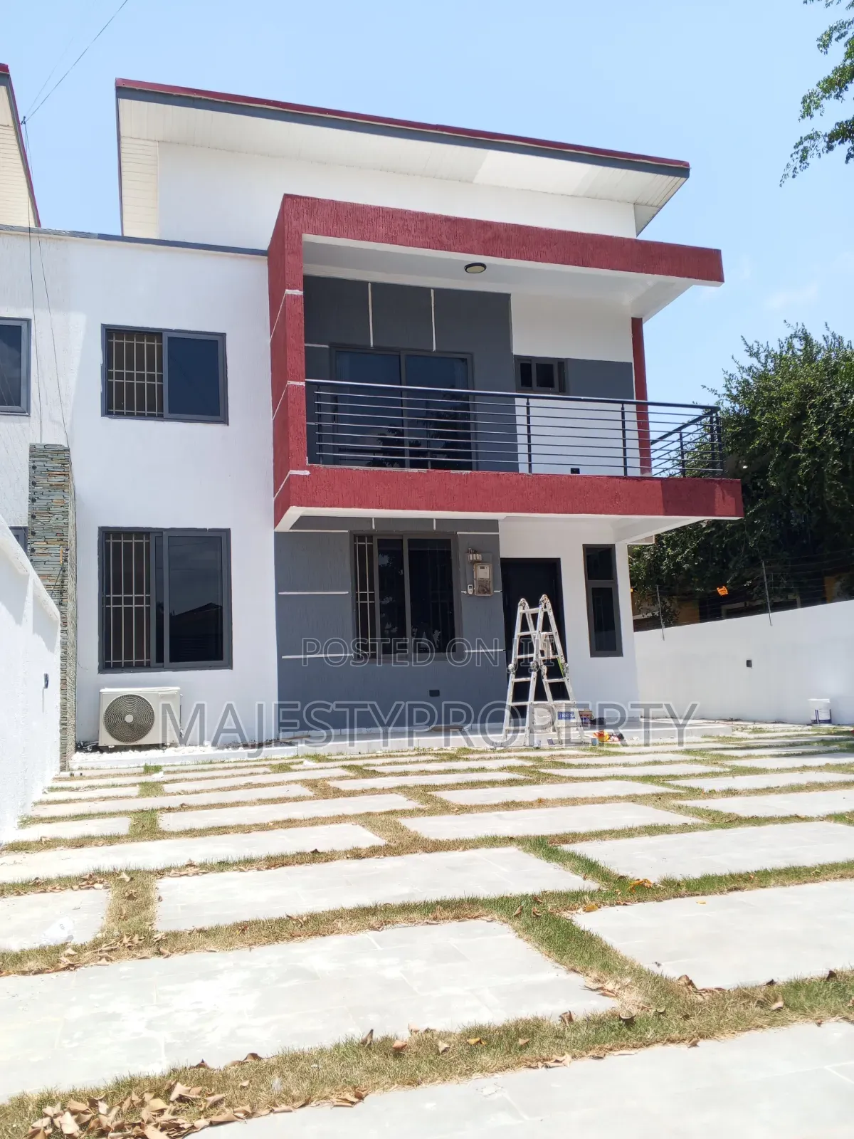 3bdrm Duplex in Hfc Estate, Baatsona Total for rent