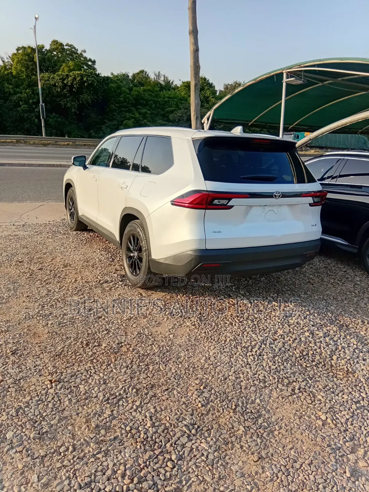 Toyota Highlander XLE FWD 2024 White