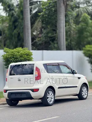 Kia Soul SOUL + 2013 Beige