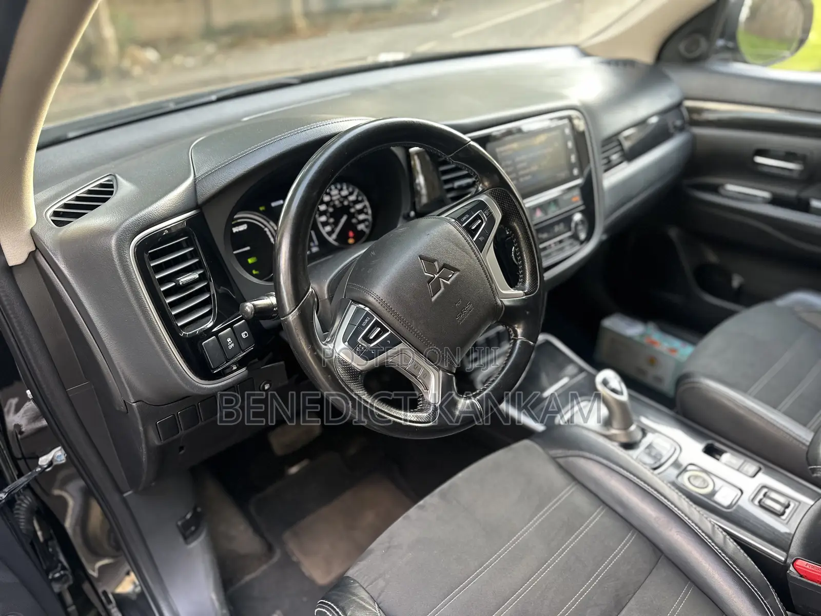 Mitsubishi Outlander 2.0 PHEV AWD 2018 Black