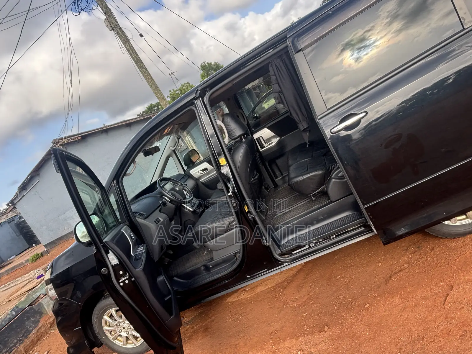 Toyota Voxy 2011 Black