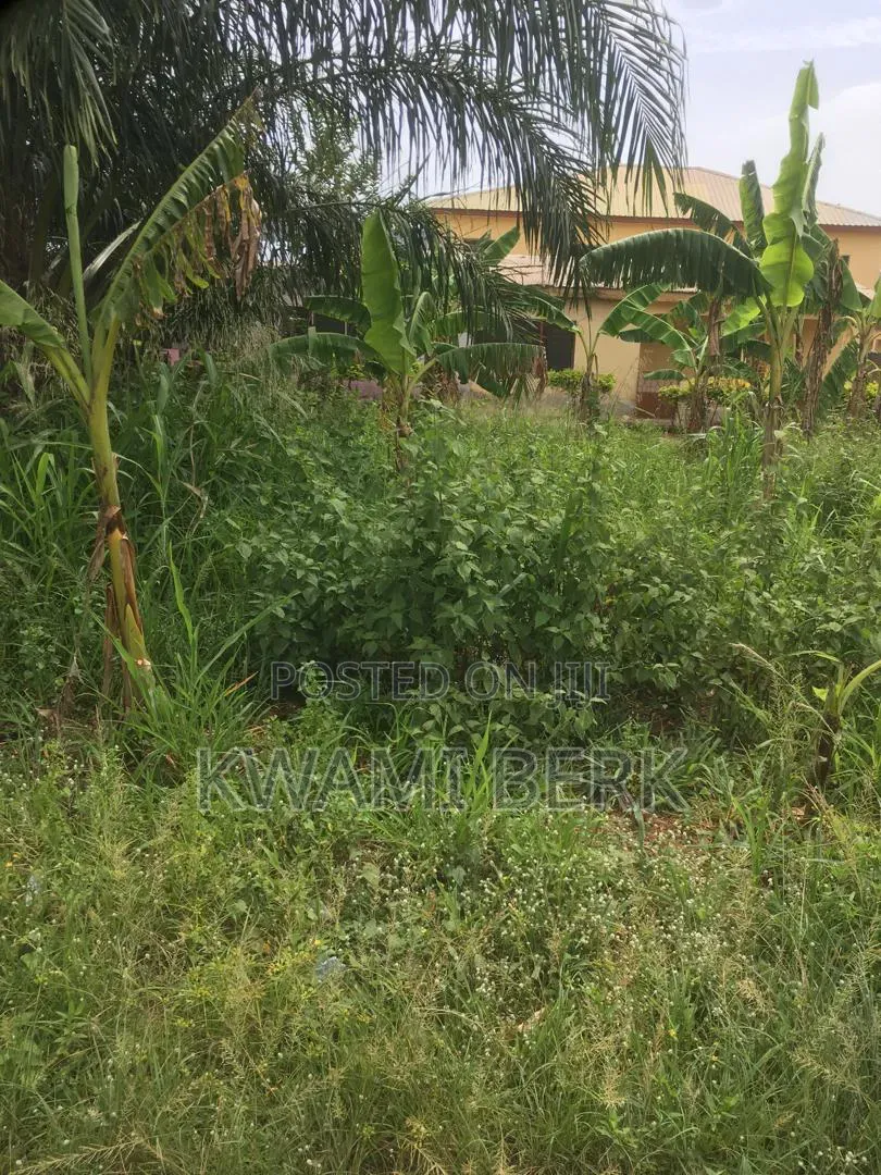 Furnished 3bdrm Bungalow in Koforidua, Akuapim North for sale