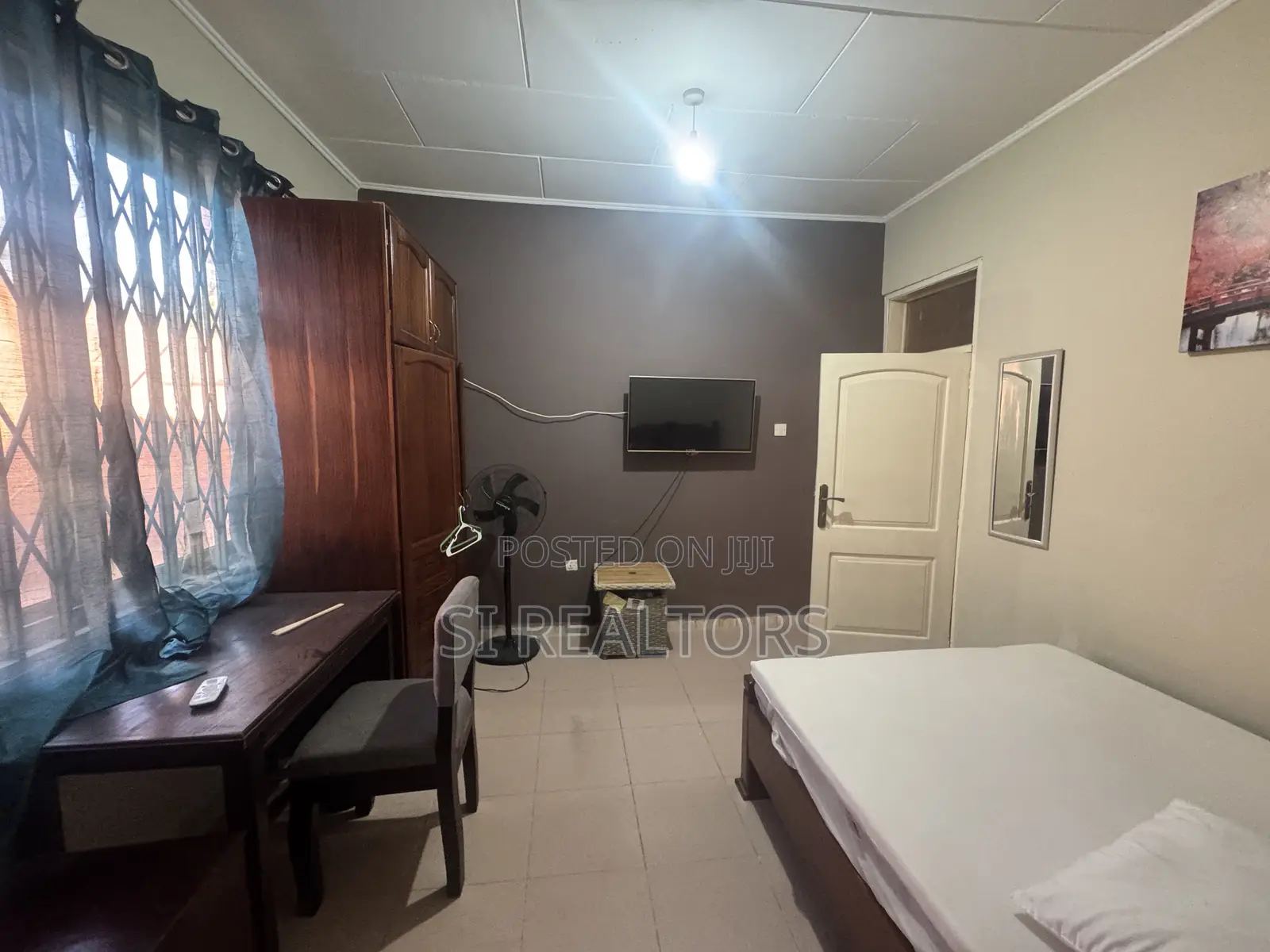 Furnished 4bdrm Bungalow in Sakumono Estates for rent