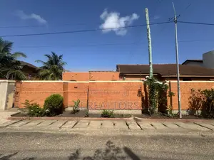 Furnished 4bdrm Bungalow in Sakumono Estates for rent