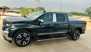 Chevrolet Silverado 1500 2021 Black