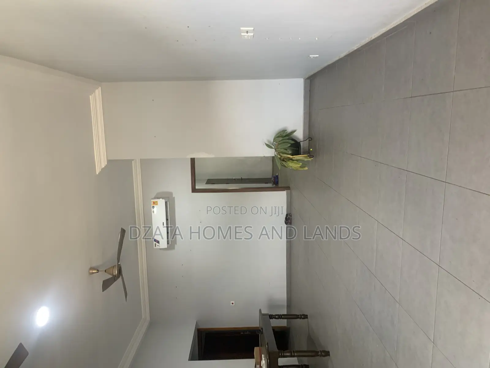 2bdrm Apartment in Lashibi Motors, Spintex for rent
