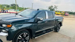 Chevrolet Silverado 1500 2021 Black