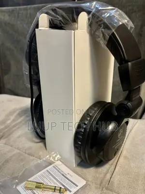 Professional Studio Monitor Headphones