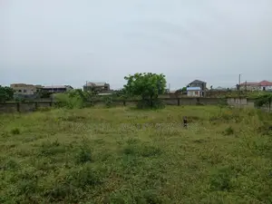 80x80ft Land Off Amrahia-Katamanso Road