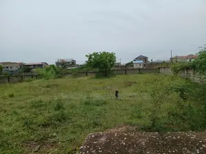 80x80ft Land Off Amrahia-Katamanso Road
