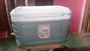 Plastic Food Coolers